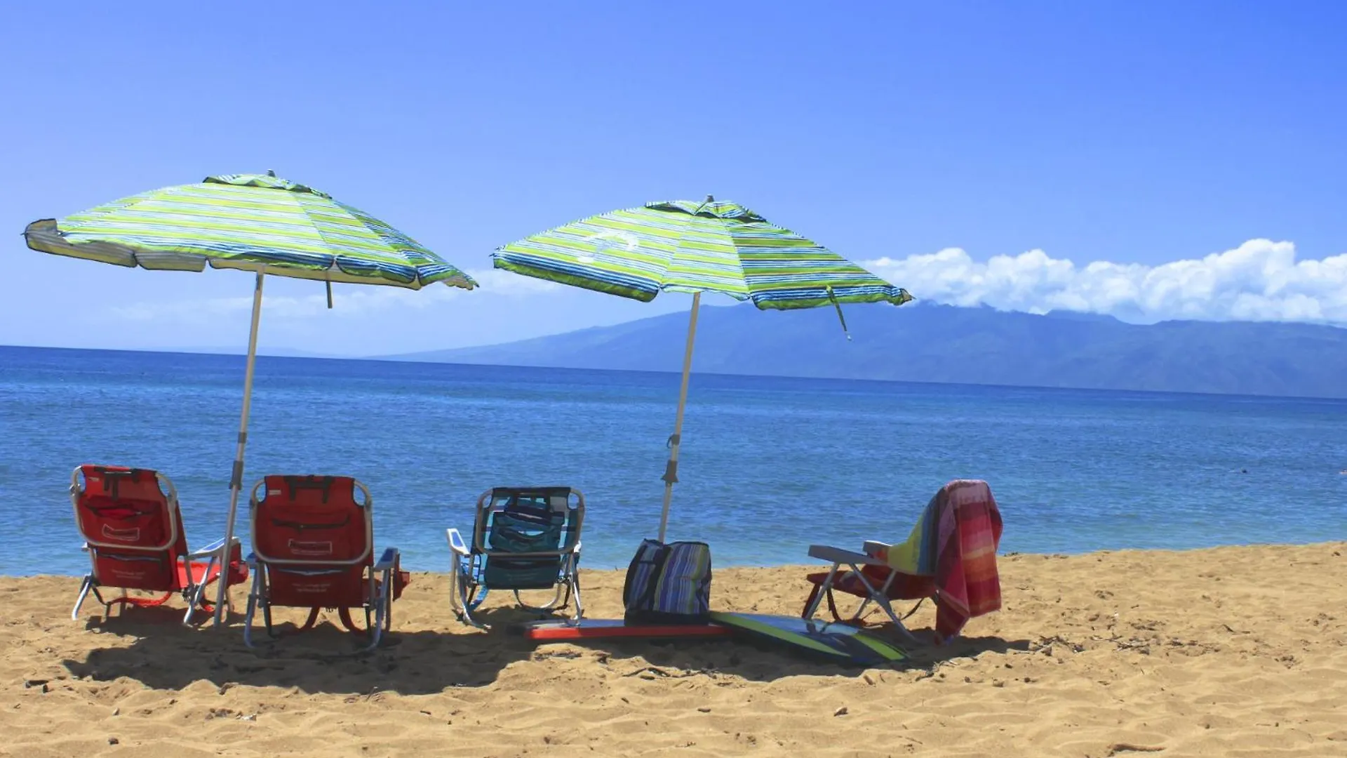 Exquisite One-Bedroom, One-Bathroom Beachfront Residence! Kaanapali United States