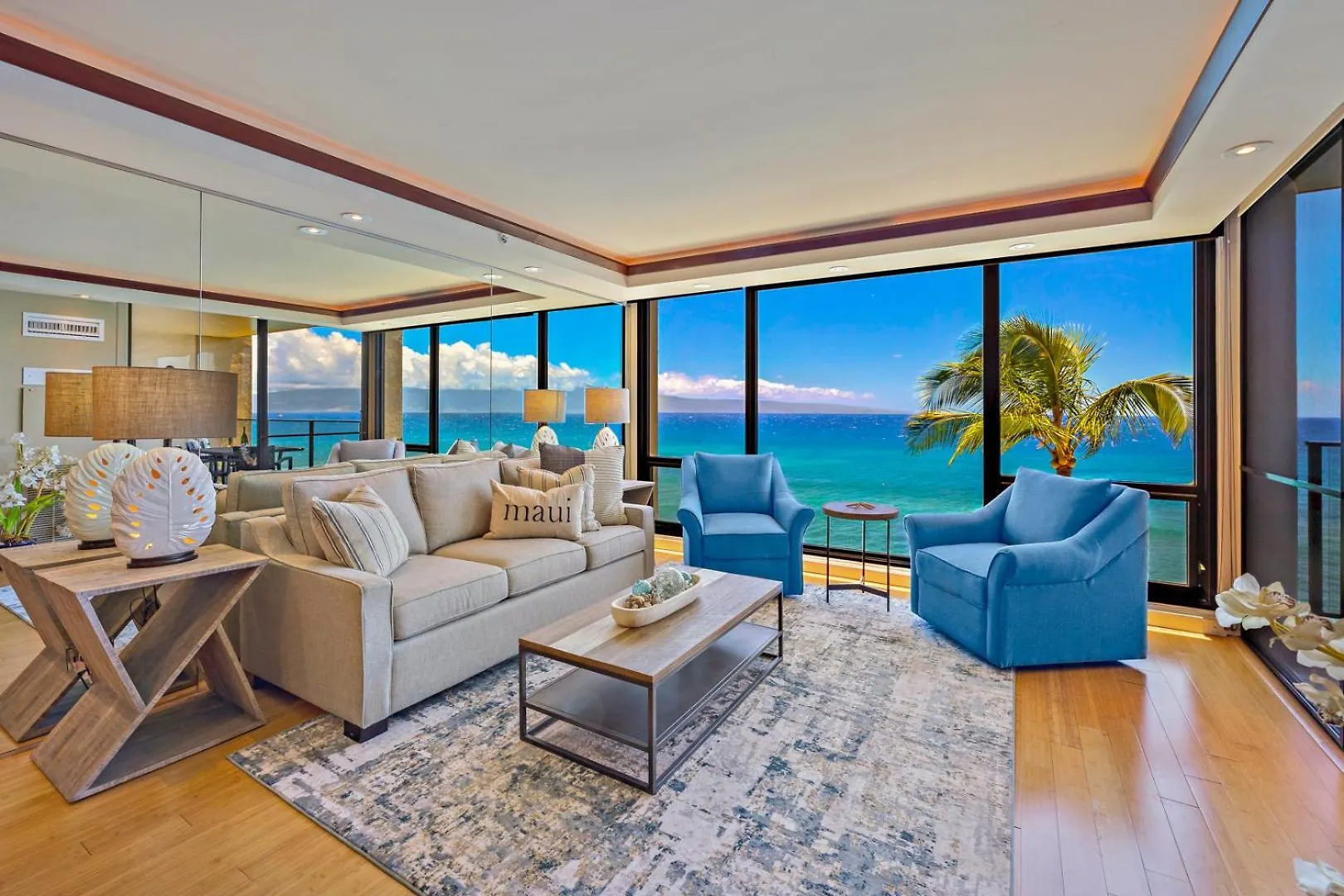 Apartment Exquisite One-Bedroom, One-Bathroom Beachfront Residence! Kaanapali